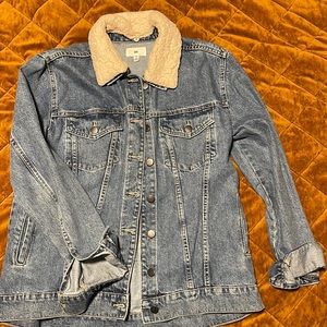 Amazing Denim Jacket with Removable Faux Shearling Collar